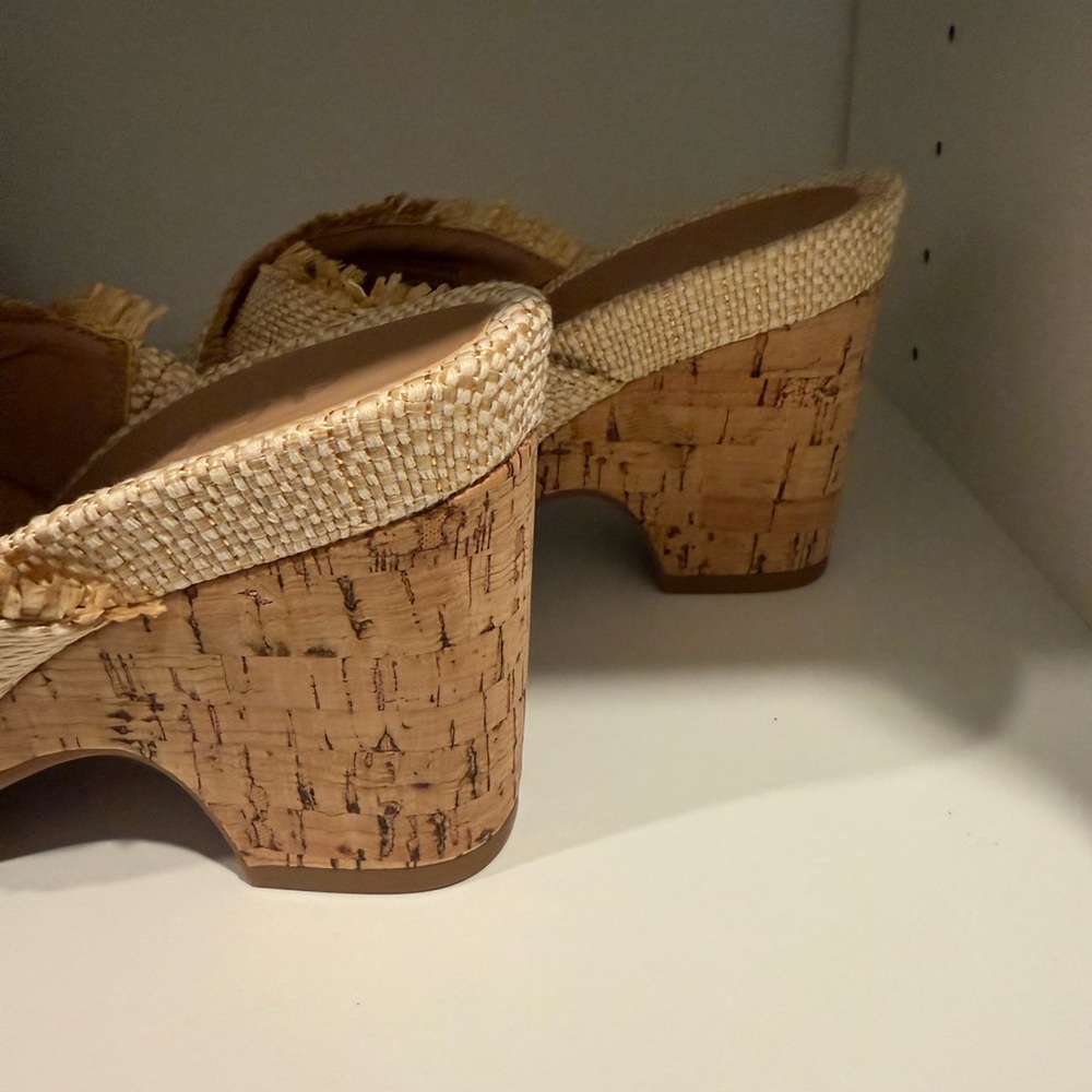 Beige Brand New Woven Heeled Mules. Never worn - Picture 3 of 8